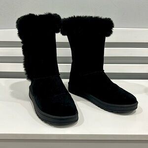 SO black boots